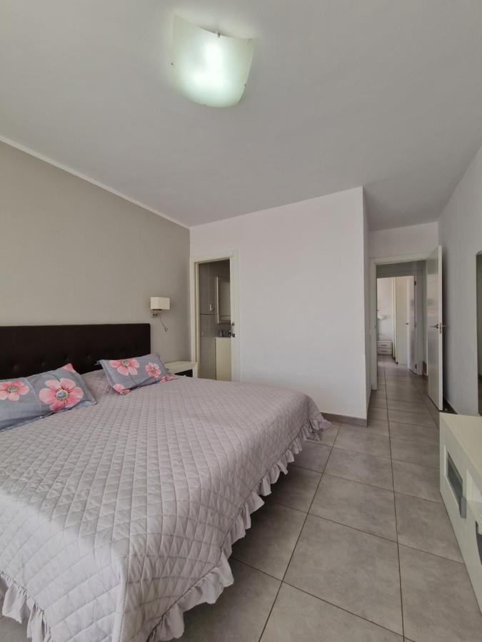 Las Vistas Beach Arona  Exterior photo